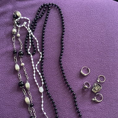 Lot de bague et collier alt 
