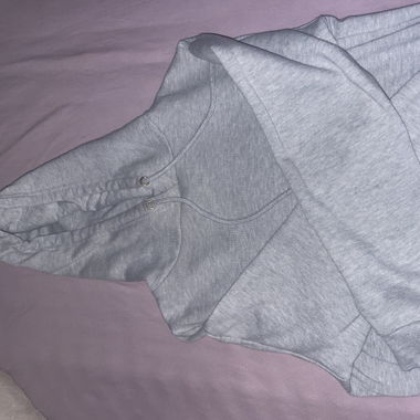 Pullover mit Kapuze 