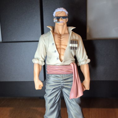 One Piece Figurine Smoker