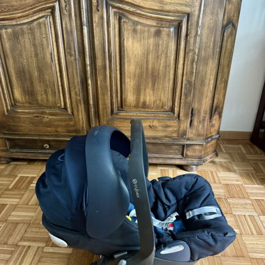 Cybex Baby Car Seat with Seating Function