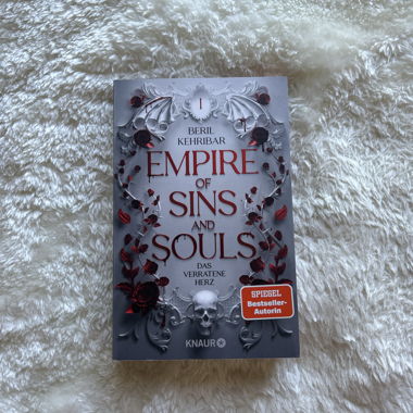 Libro "Empire of Sins and Souls"
