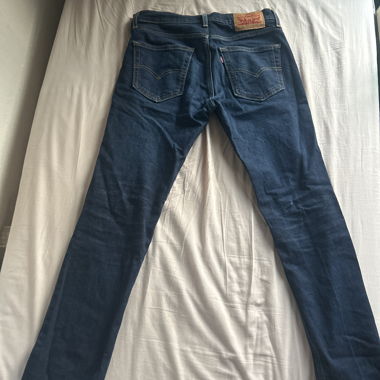 Levis Jeans