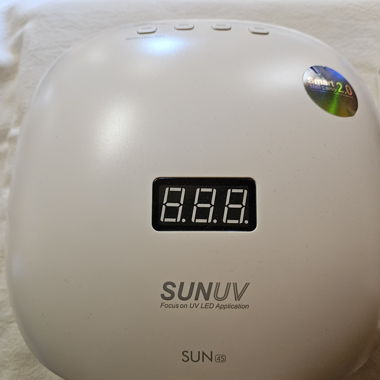 SUN UV S4 nail lamp