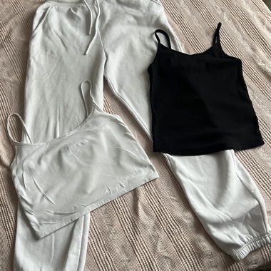 Set di 3 capi di abbigliamento 