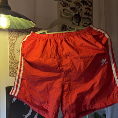 Shorts Adidas Originals rossi taglia 36