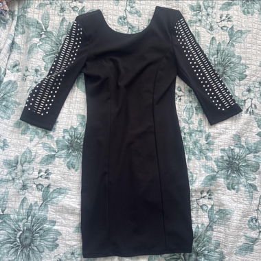 Black dress with zipper and rhinestones