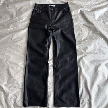 Pantaloni in pelle bootcut Zara