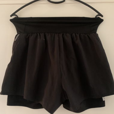 Pantaloncini sportivi neri a vita alta