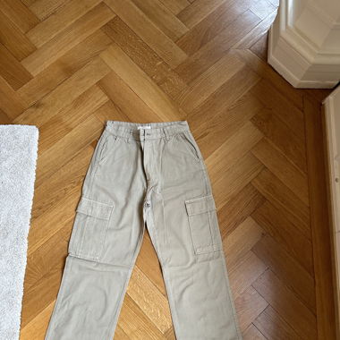 Pantalon cargo beige 
