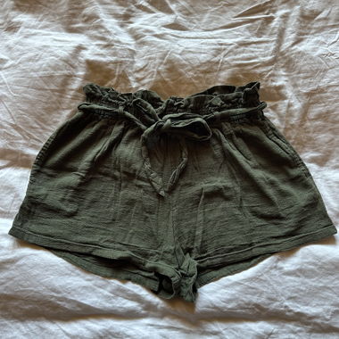 Short en tissu taille haute Hollister