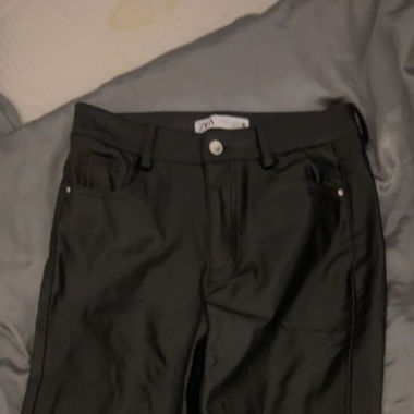 Flared Zara Lederhose 