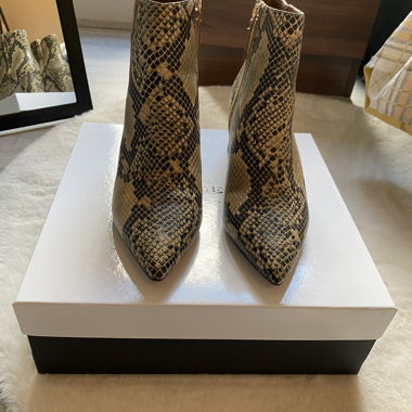 Kurt Geiger boots