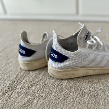 Adidas Sneaker 