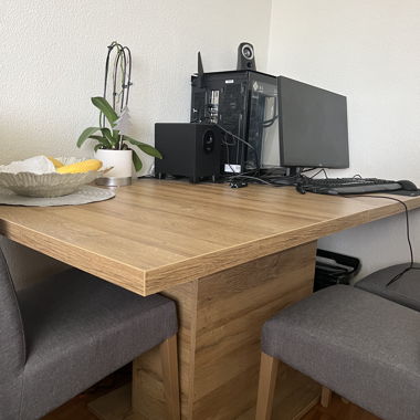 Esstisch mit 4 Stühlen
