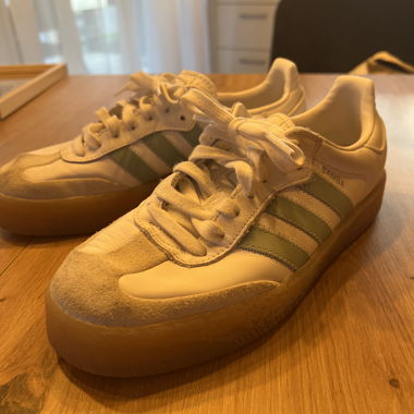 Adidas Samba Sneakers