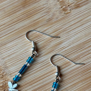 Vintage Ohrringe blau mit Schmetterling