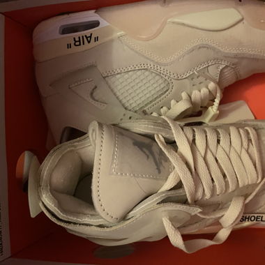 Jordan retro 4