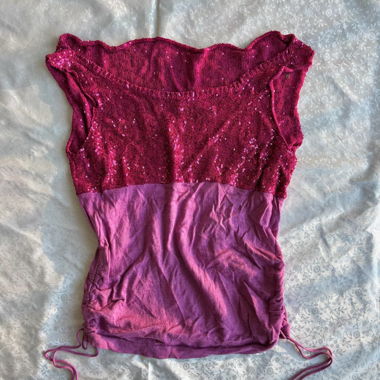 “Sequora” hemline fastened sequin top 