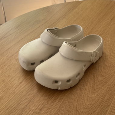 Sandali Birkenstock a zoccolo bianchi