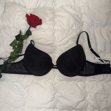 Schwarzer, sexy Pailletten-BH