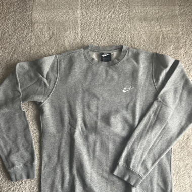 Nike Pullover