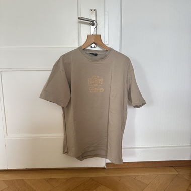 Make history not stories T-shirt