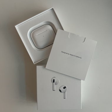 AirPods 3a gen e custodia in silicone