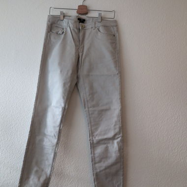 Pantaloni chino grigi