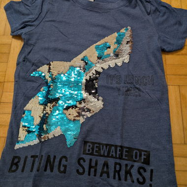 5 T-Shirts 