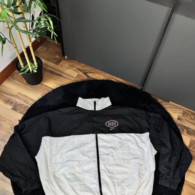 Giacca da allenamento vintage Nike bianco-nero – Taglia M