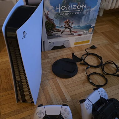 PS5 Console Horizon FW
