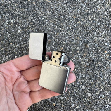  briquet Zippo vintage 1996 fabriqué aux USA