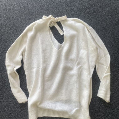 White knit sweater
