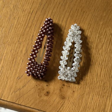 Barrettes pour les cheveux 