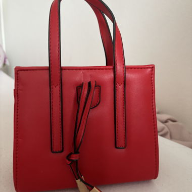 Red bag, unused