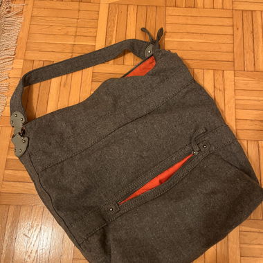 Gap wool bag 