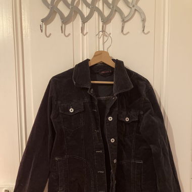Leichte Jacke