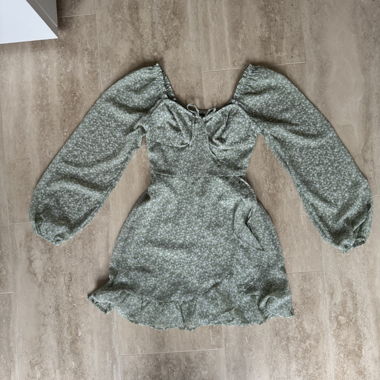 Hollister dress