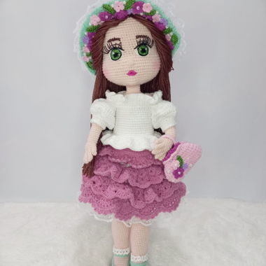 Handgehäkelte Amigurumi Puppe 