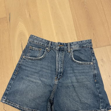 High waist shorts