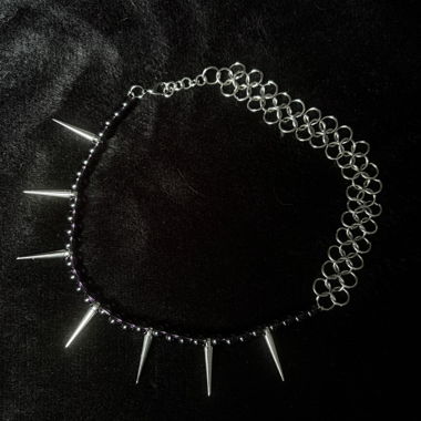Collier perles et anneaux 