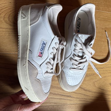 Autry sneakers size 40
