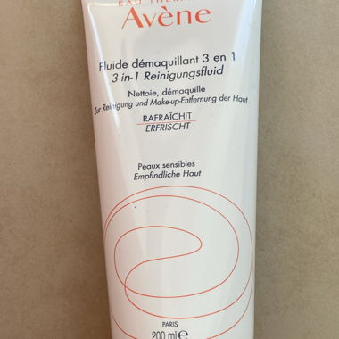 Avène fluide démaquillant 3 en 1