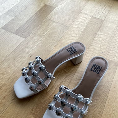 Cute White Mules with a heel