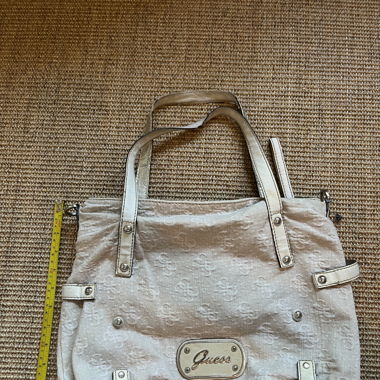 Creme Guess Bag