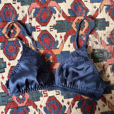 Bralette in pizzo blu scuro