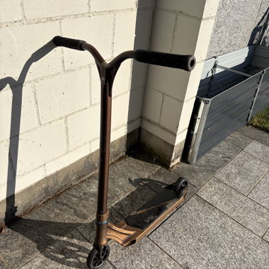 Trottinette de stunt bronze/noir