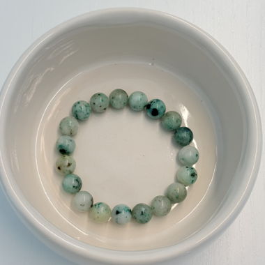 Armband aus Naturstein in Mintgrün