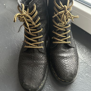 Winter boots