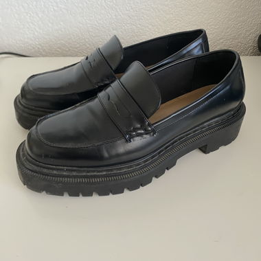 Loafers 